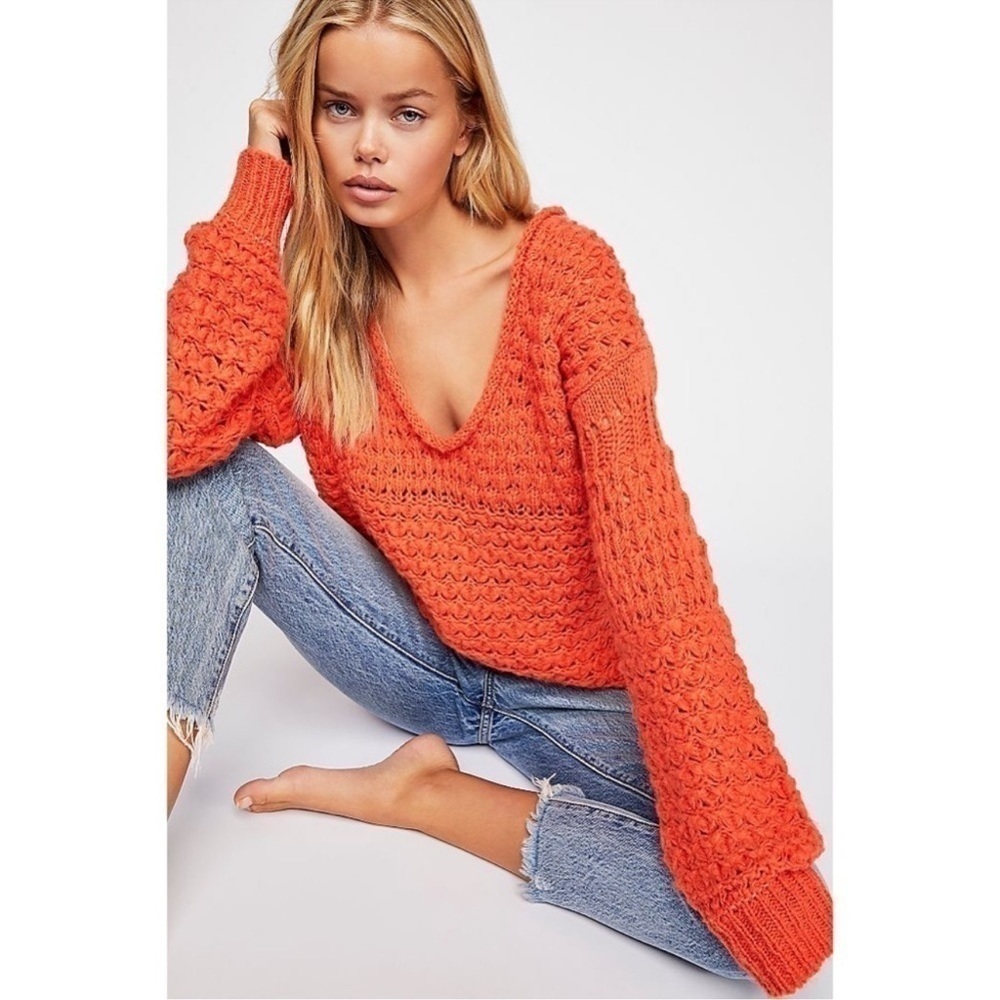 Free People Crashing Waves Chunky Knit Sweater V Neck Bubble Sleeves Size XS